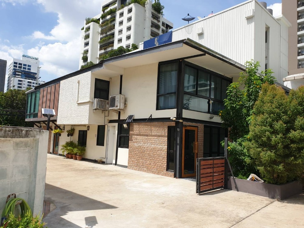 NA-B9000  ให้เช่า Sale Office / Coffe shop /Office space / Sale Gallary สุขุมวิท 39 ย่าน พร้อมพงษ์