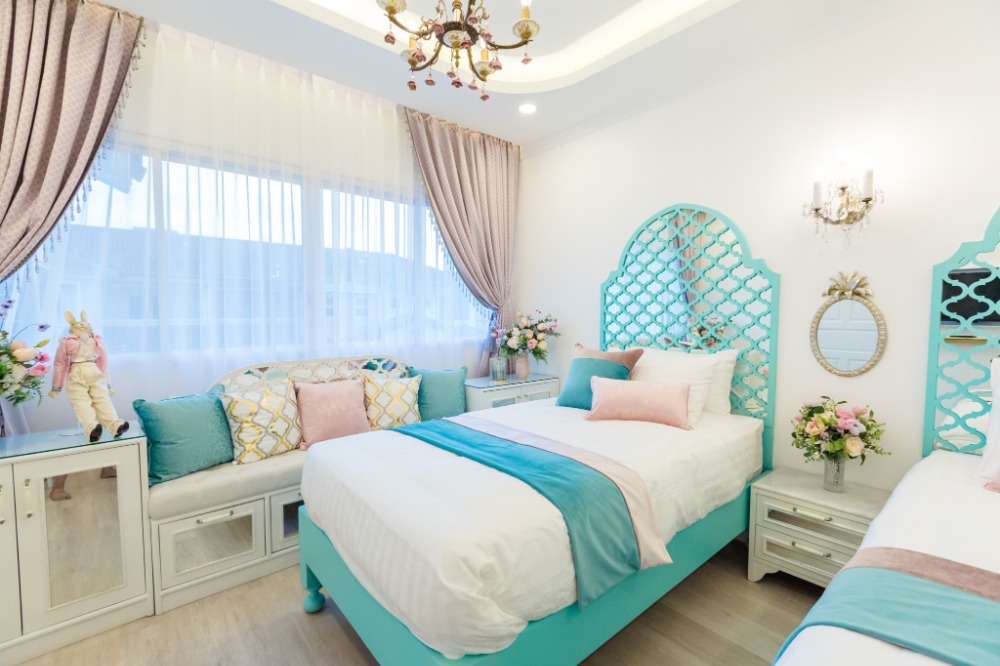 RH305 For Rent Luxury Newly Decorated Private Home  The Peridot @Sabaispace