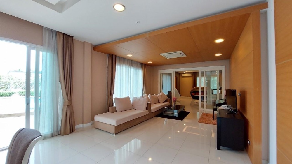 RH817 Rent : Luxury detached house Windmill Bangna กม.10 (สนามกอล์ฟ Summit Windmill Golf Club)