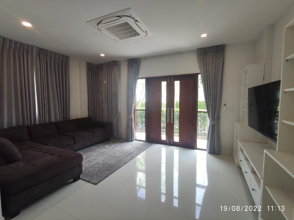 RC823 : Rent Thru Thonglor Condo 1bed1bath 18floor fully funitured