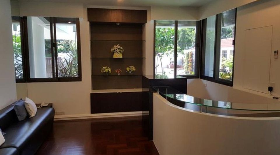 RH838 RENT House in Compound at soi Pattanasin Sathorn