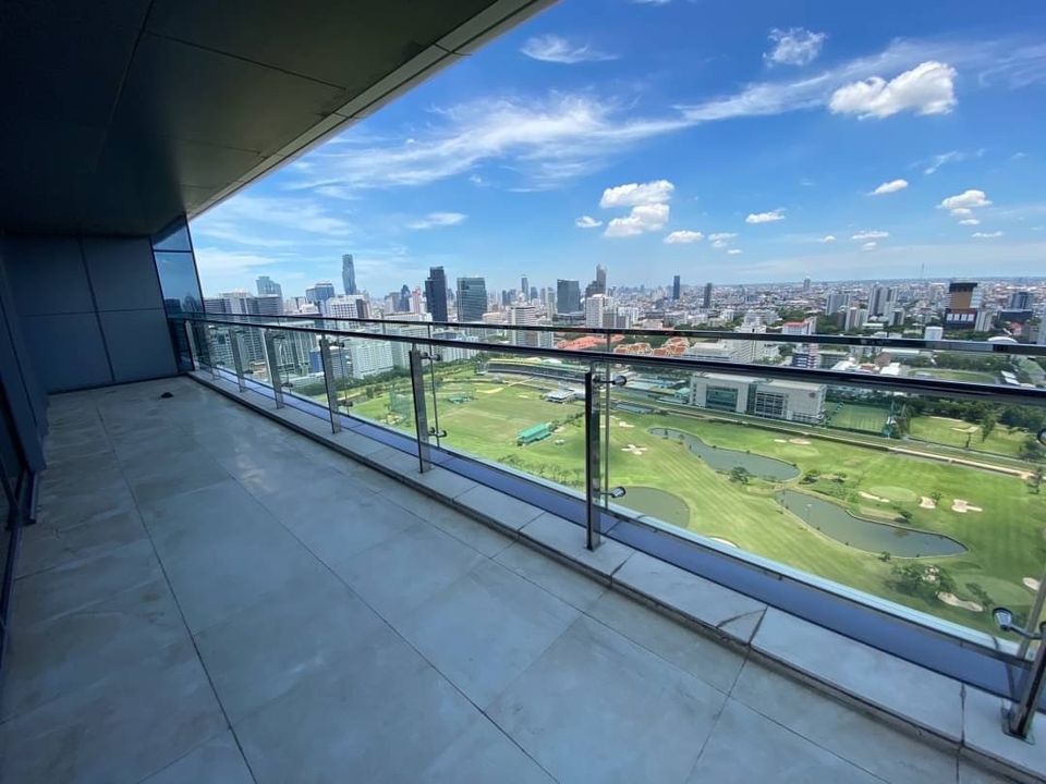 RC804  RENT : The Residences at The St. Regis Bangkok conveniently 3bedroom