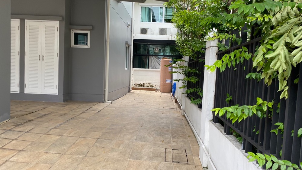 RH911 House for Rent : Grand Bangkok Boulevard Rama 9 - Srinakarin