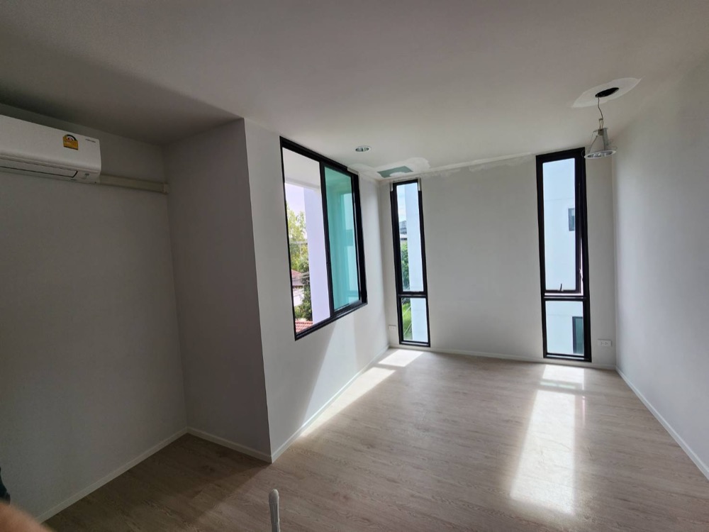 RH1001 ให้เช่าทาวน์โฮม Nue Connex House Donmueang