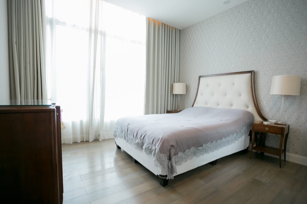 RC1000 For rent & For Sale Oriental Residence Bangkok at Wireless Road