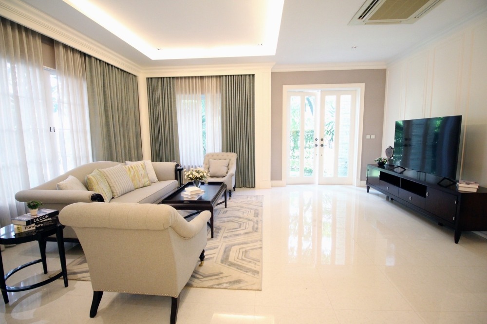 RH1100 Rent/Selling บ้านเดี่ยวสุดหรู โครงการนาราสิริ บางนา ตกแต่งเหมือนบ้านตัวอย่าง