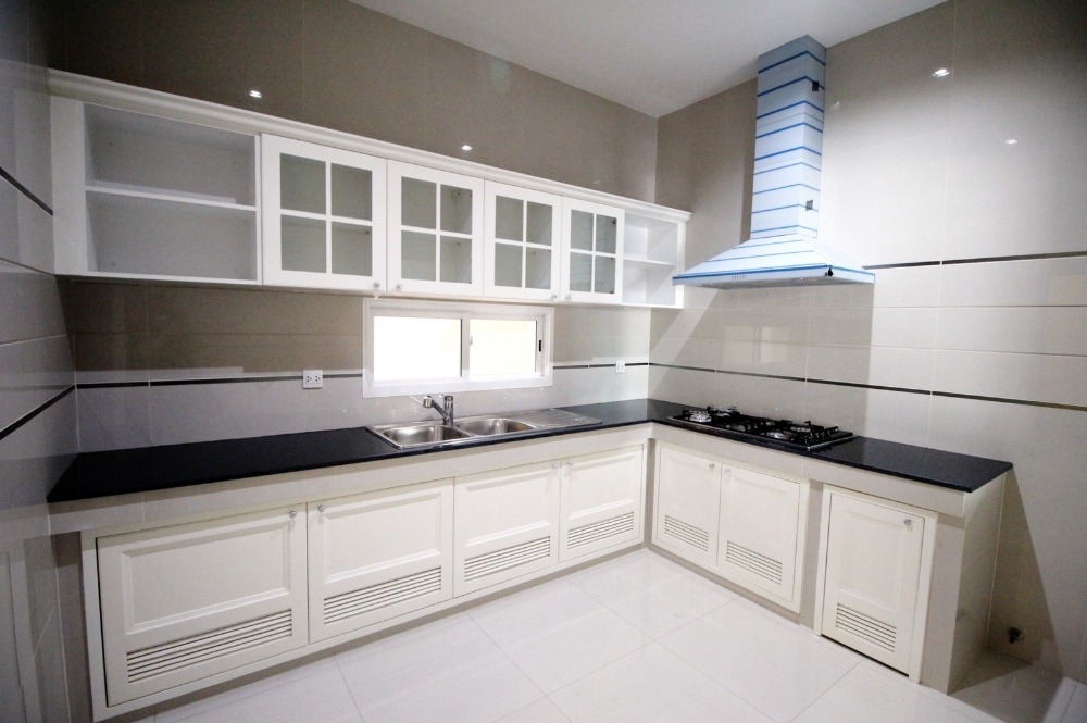 RH1100 Rent/Selling บ้านเดี่ยวสุดหรู โครงการนาราสิริ บางนา ตกแต่งเหมือนบ้านตัวอย่าง