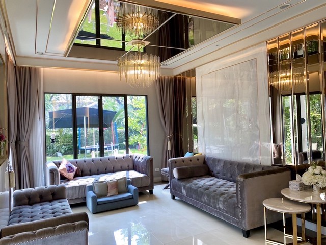 RH1101 Rent Burasiri Phatthanakan 4 bedrooms, 5 bathrooms, fully furnish