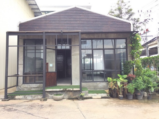 RB1136 พื้นที่ให้เช่าทำร้านอาหาร ร้านค้า สำนักงาน Co-working Space