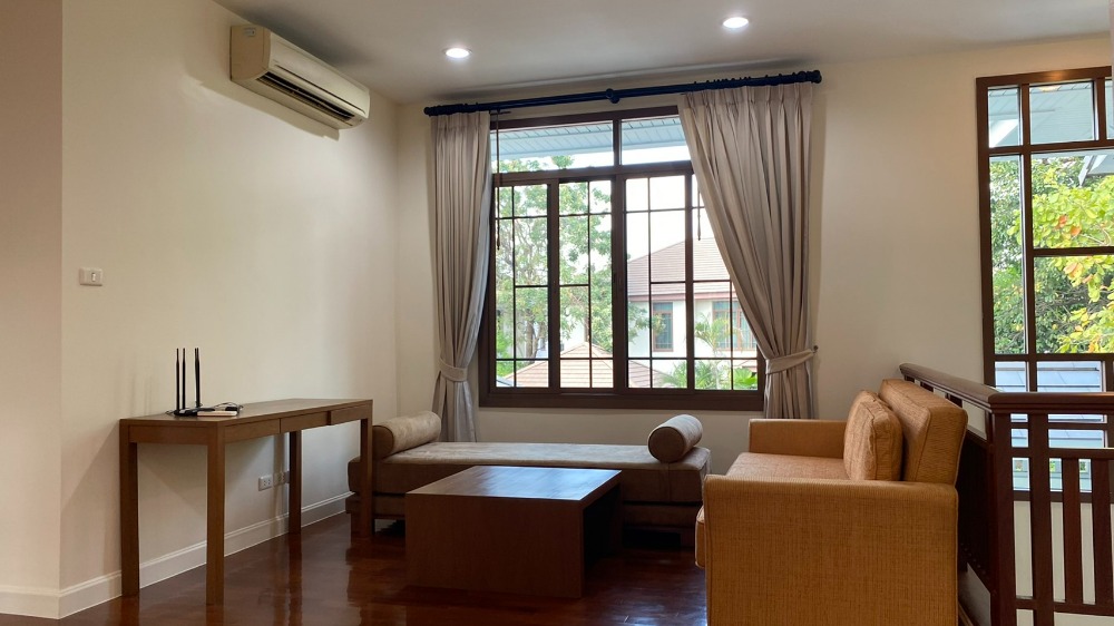 RH1200 House for Rent : Narasiri Phatthanakan - Srinakarin