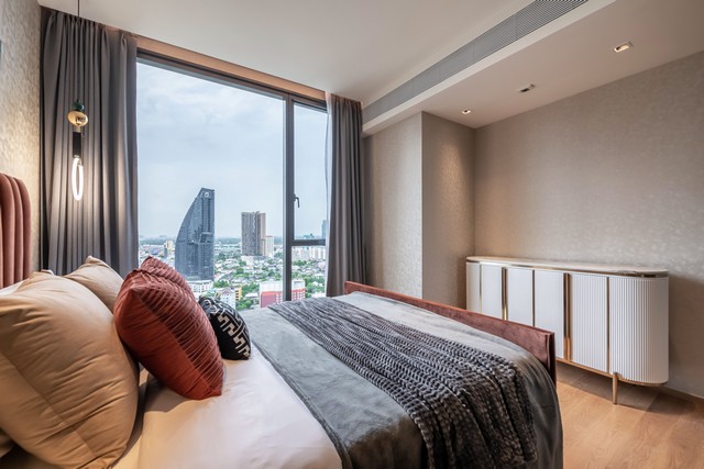 RC1207 For rent and sale Beatniq Condo 2 bedroom 2 bathroom Sukhumvit 32 Near to BTS Thonglor