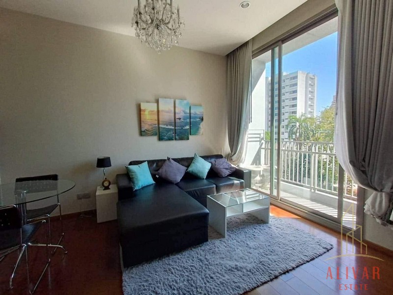 RC011223 Condo for rent QUATTRO BY SANSIRI near BTS Thong Lo.