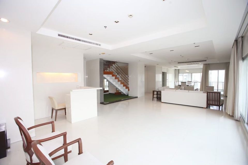 RC020523 For rent Penthouse (Condo Royal Residence Park).