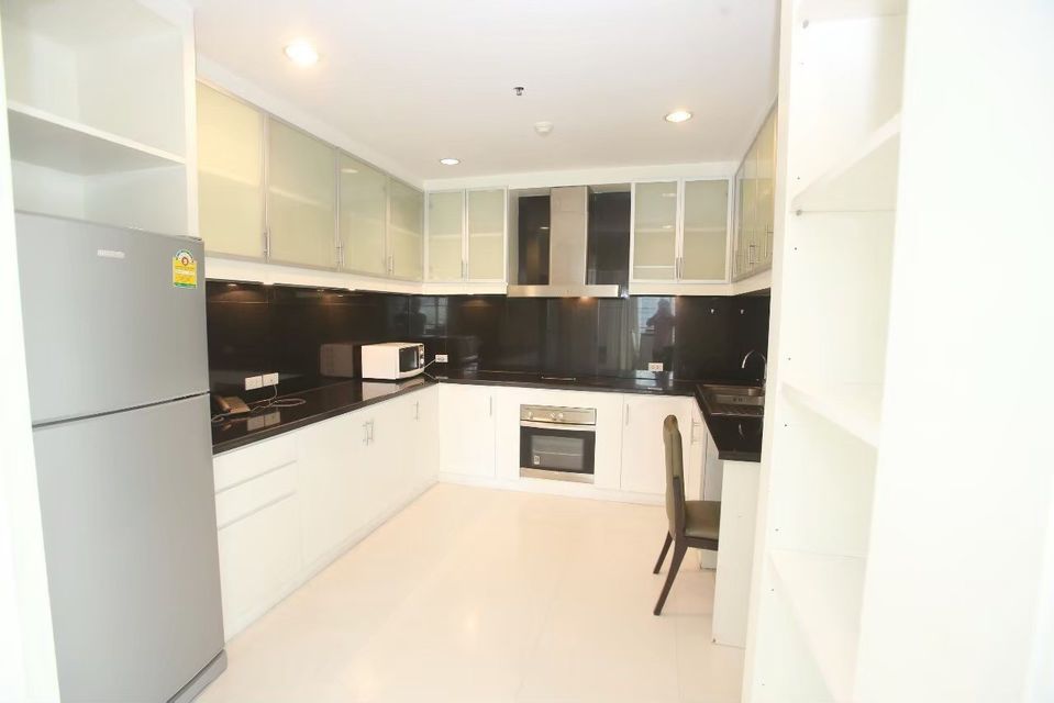 RC020523 For rent Penthouse (Condo Royal Residence Park).