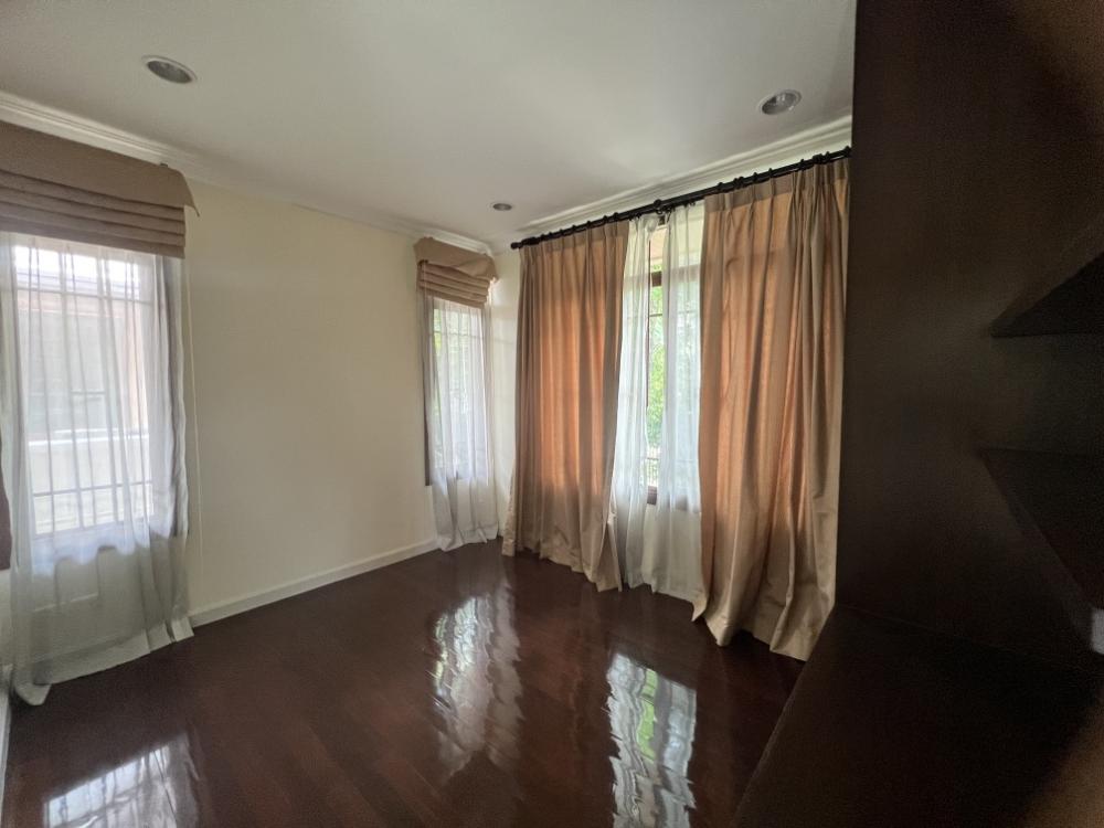 RH024523 House for Rent Narasiri Pattanakarn - Srinakarin