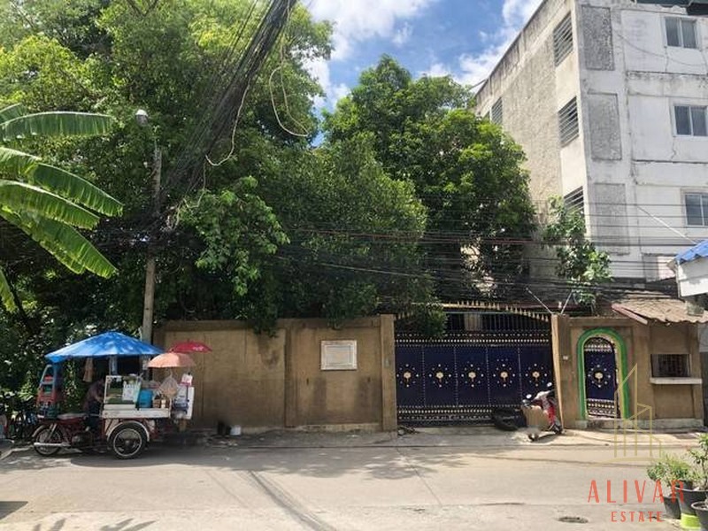 RH030223 ​ให้เช่า บ้านเดี่ยว 3 ชั้น สามารถ renovated เองได้ ​เหมาะสำหรับทำโฮมออฟฟิศหรือเพื่อพักอาศัย ใกล้ ทาวน์อินทาวน์