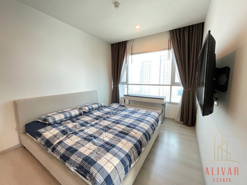 RC032223 Condo for rent Life Ratchadaphisek near MRT Huai Khwang