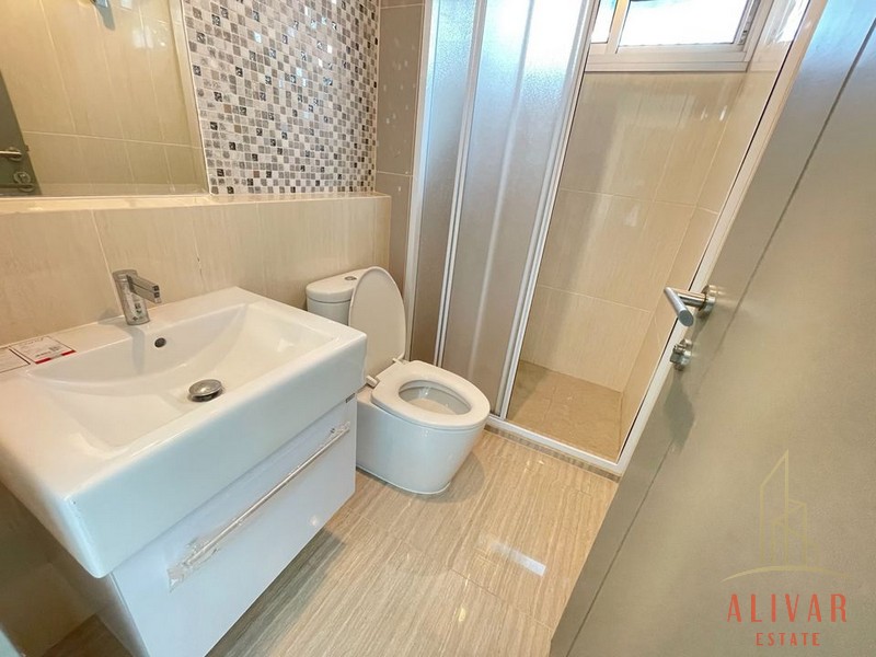 RC032223 Condo for rent Life Ratchadaphisek near MRT Huai Khwang