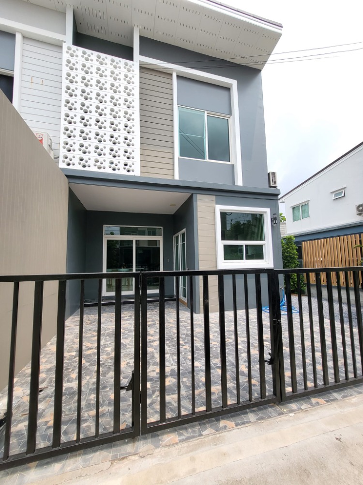 RH041723 ขาย-ให้เช่า Casa City Bangna Fully-furnited 3 bedroom