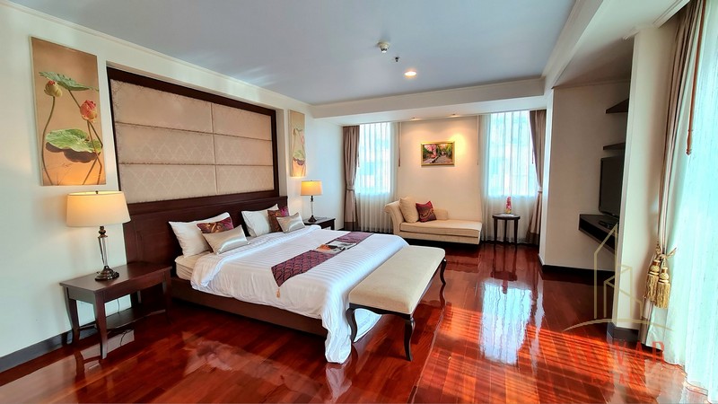 RC050323 Penthouse for Rent Piyathip Place Sukhumvit 39