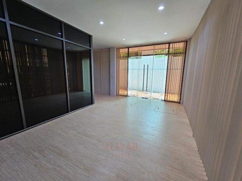 RH050723 For rent / sale townhome 4 and a half floors JADE Sathorn-Rama 3 (semi detached).