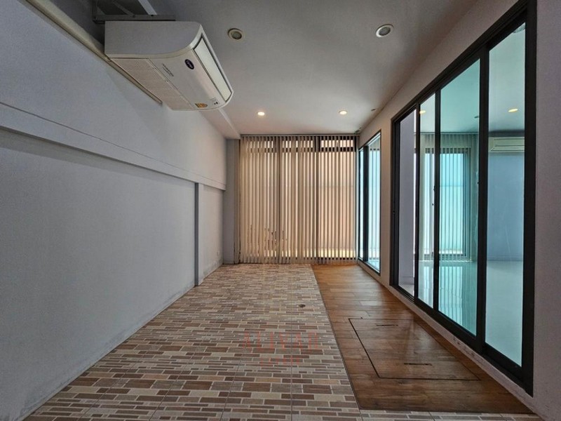 RH050723 For rent / sale townhome 4 and a half floors JADE Sathorn-Rama 3 (semi detached).