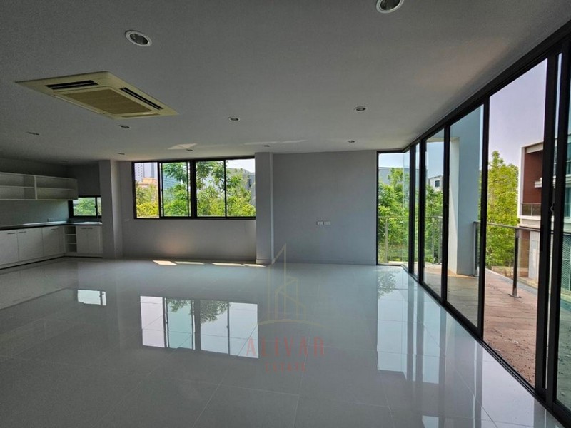 RH050723 For rent / sale townhome 4 and a half floors JADE Sathorn-Rama 3 (semi detached).