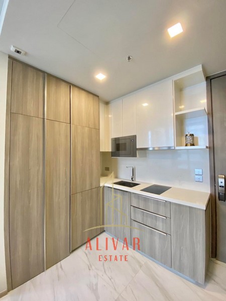 SC050723 Condo for sale, CELES ASOKE, next to Asoke Montri Road, near BTS Asoke and MRT Sukhumvit.