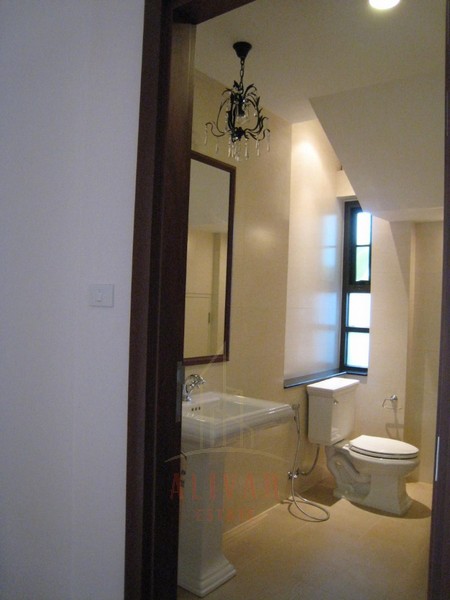 RH013424 Single house with private pool in Soi Soonvijai New Petchburi Road Near Bangkok Hospital