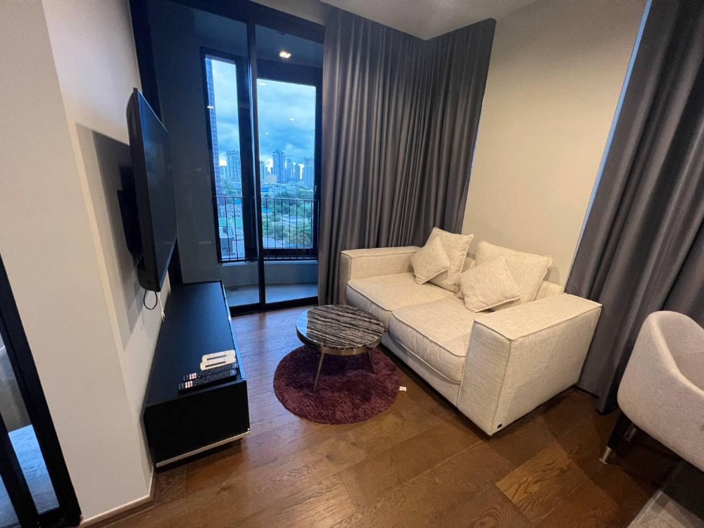 Condo for rent  : Ideo Q Sukhumvit 36 (near BTS Thonglor 450 m.) 2bedroom