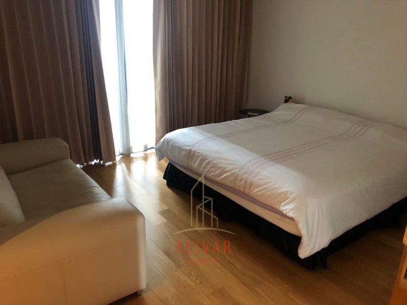 RC040824 Condo for rent, Duplex The Met Sathorn, near BTS Chong Nonsi.