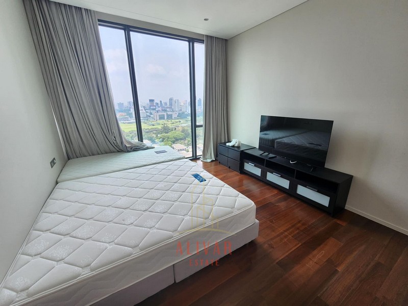 SC040524 Condo for sale The Residences at Sindhorn Kempinski Hotel Bangkok near BTS Chidlom.