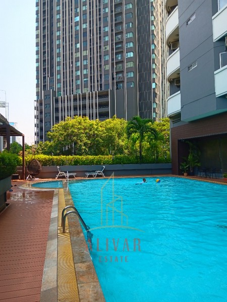 SC050424 Condo for sale Wittayu Complex near BTS Ploenchit and Central Embassy.