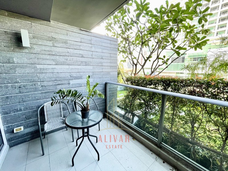 SC050224 Condo for sale/rent The Lofts Ekkamai full-furnish near BTS Ekkamai.