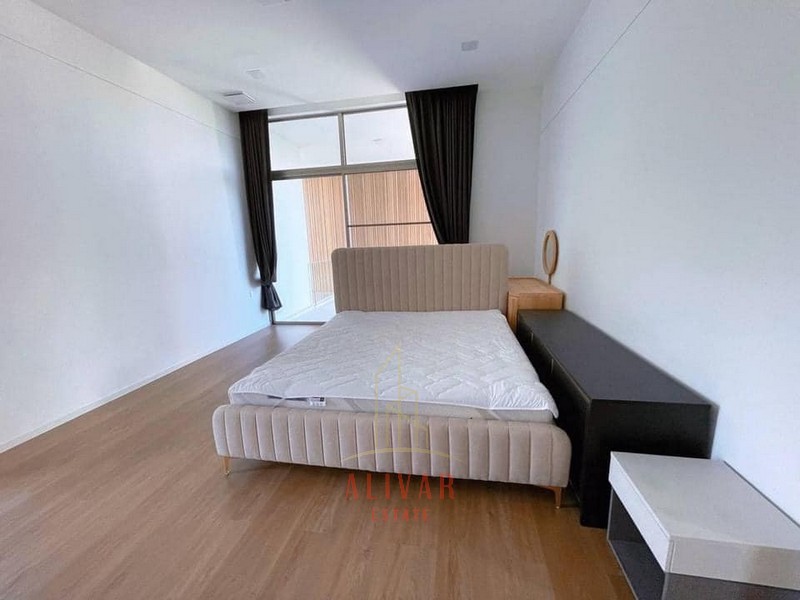 RH070324 ให้เช่า บ้านเดี่ยว 3ชั้น 3ห้องนอน 4ห้องน้ำ Vive พระราม9 fully furnished