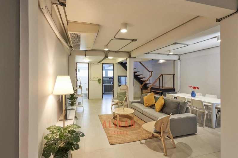 RH080224 ให้เช่า ทาวน์โฮม 3ชั้น Modern loft style ย่านเอกมัย