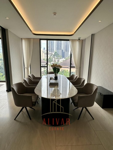 RC090024 Condo Luxury Private for rent The Reserve 61 Hideaway fully furnished near BTS Ekkamai