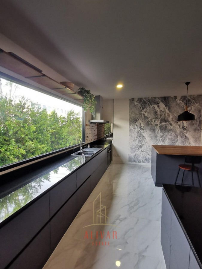 RH101424 ให้เช่า Townhome  Altitude Kraf Bangna ใกล้ MEGA บางนา (6bed 6bath)