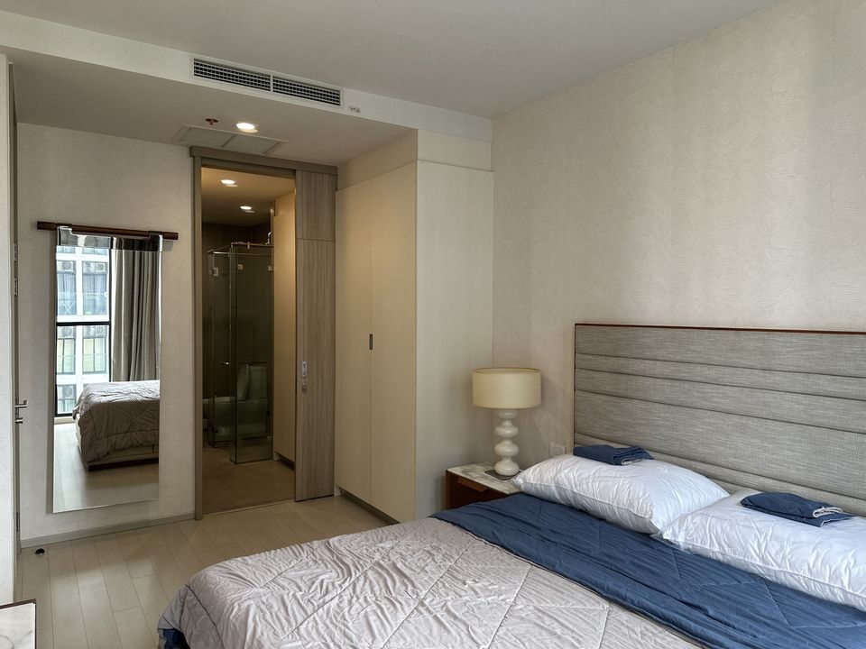 RC110824 For rent/sale Condo NOBLE PLOENCHIT with private lift, next to BTS Ploenchit