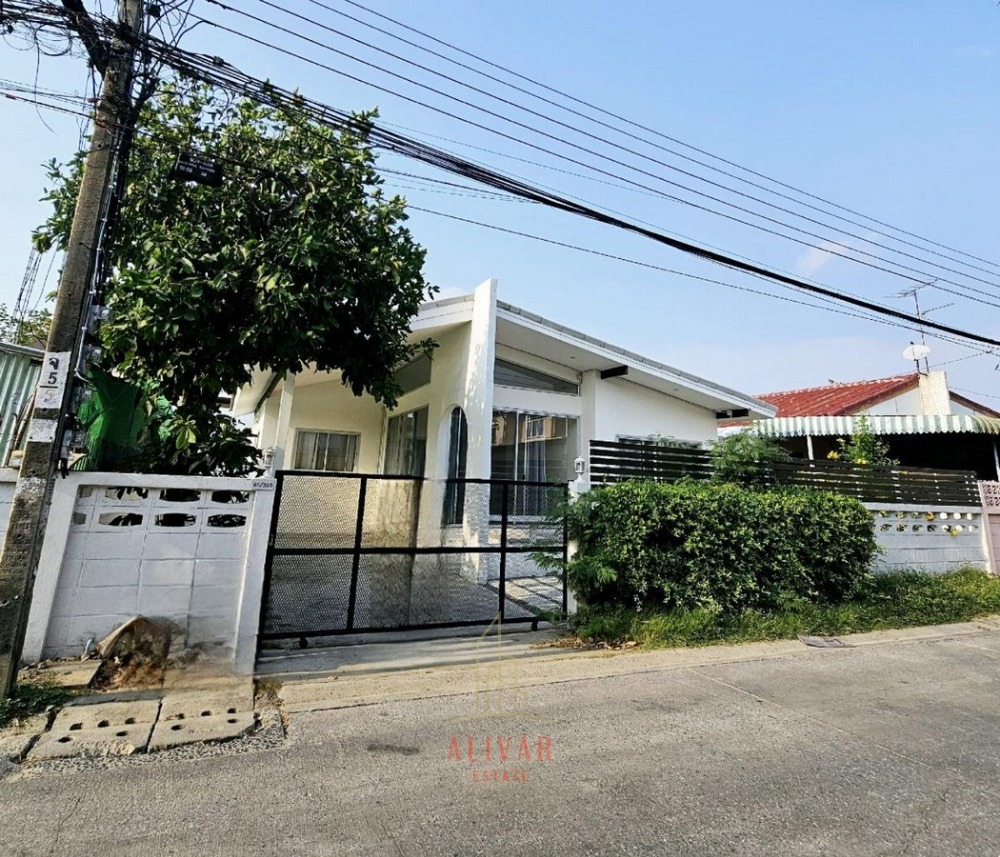 RH010325 ให้เช่า บ้านเดี่ยว สไตล์ Minimal Renovateใหม่ ย่าน เสนานิคม/ลาดปลาเค้า