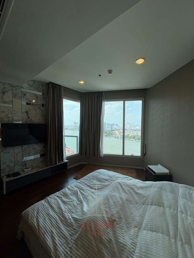 RC010625 Condo for rent, Maenam Residence, Chao Phraya River view Near BTS Saphan Taksin